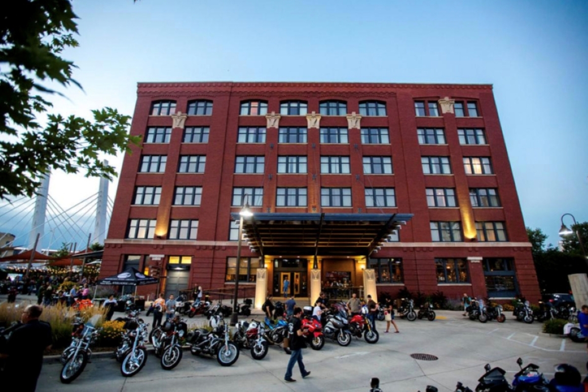 iron horse hotel milwaukee