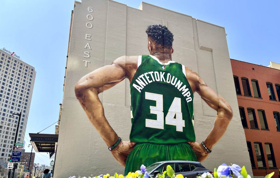 Giannis Mural 