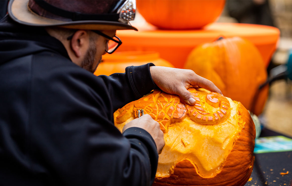 Jack-O-Lantern Jubilee Milwaukee Downtown