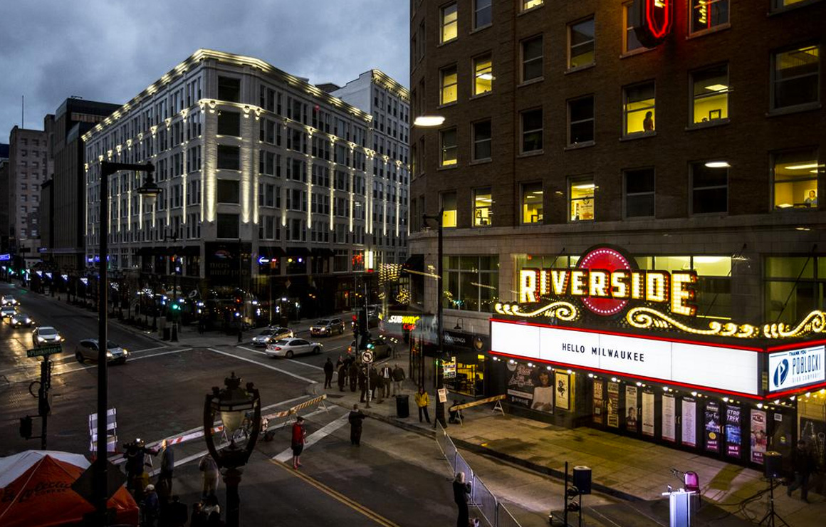 The sign outside the Riverside theater that reads "Hello Milwaukee."