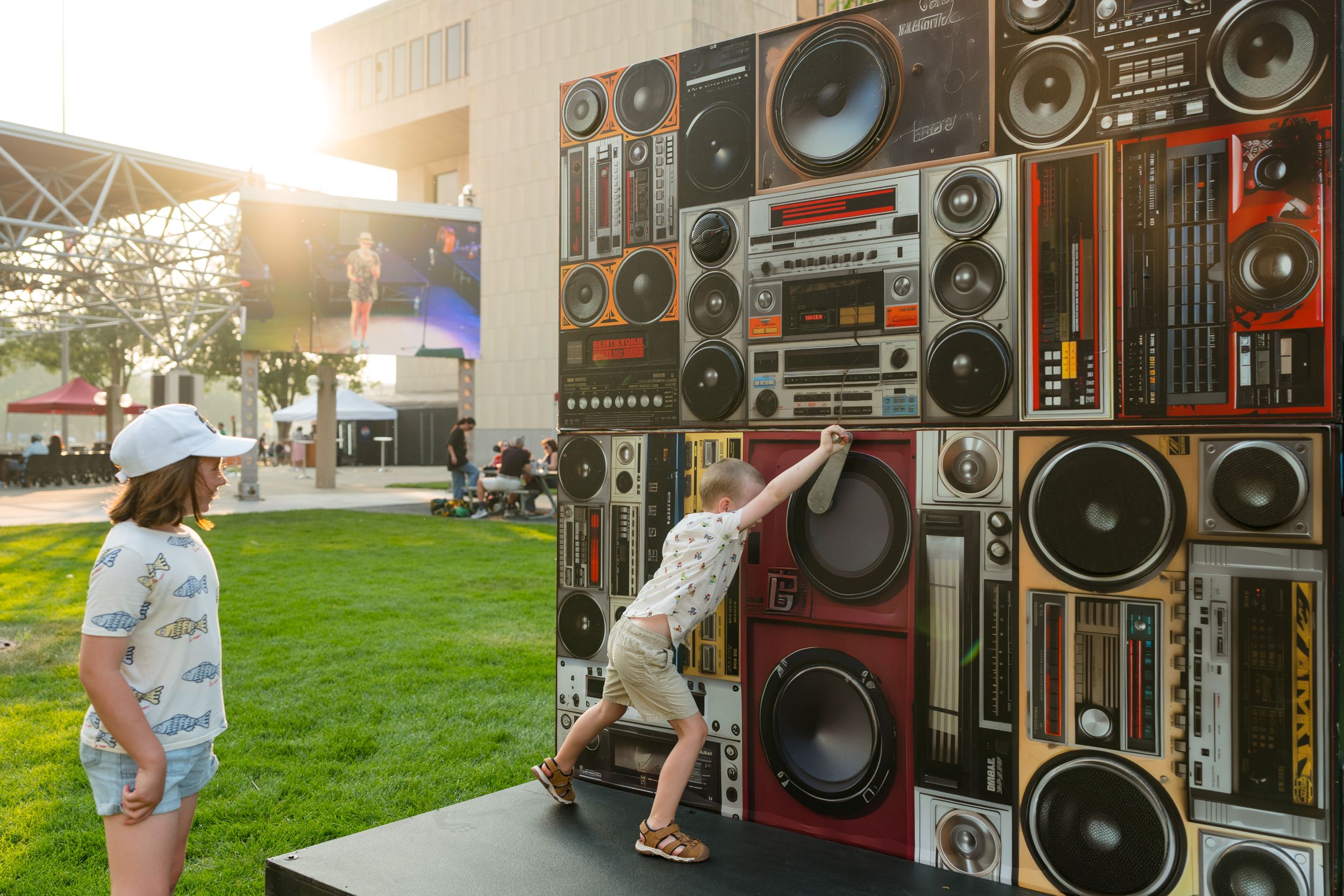 Harmonies3_FRPhoto_260715L_C1_046_PRESS harmonies installation boombox